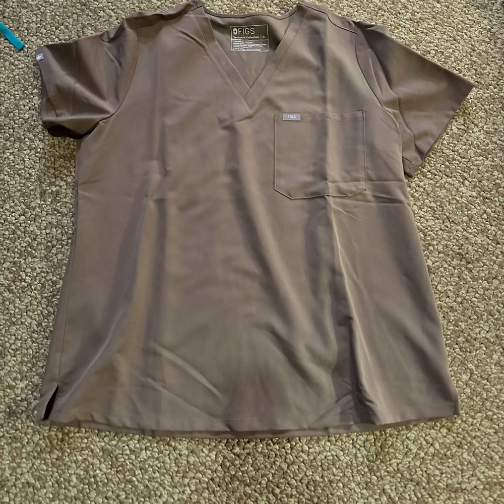 Caterina one pocket top - FIGS